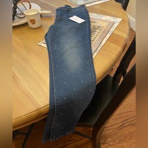Skinny Girl NWT jeans size 32/14 with flat studs